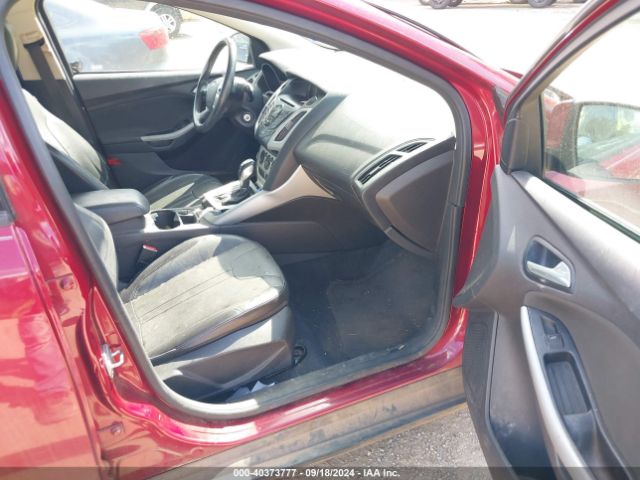 1FADP3K27EL180084 Ford FOCUS SE