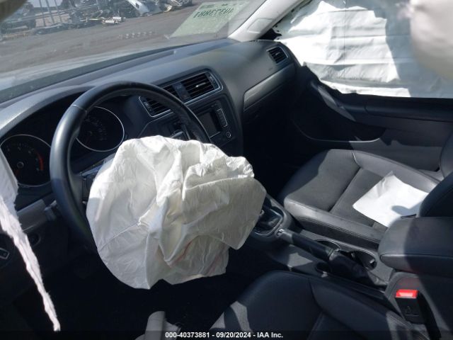 3VWD17AJ8FM250734 Volkswagen Jetta 1.8t Se