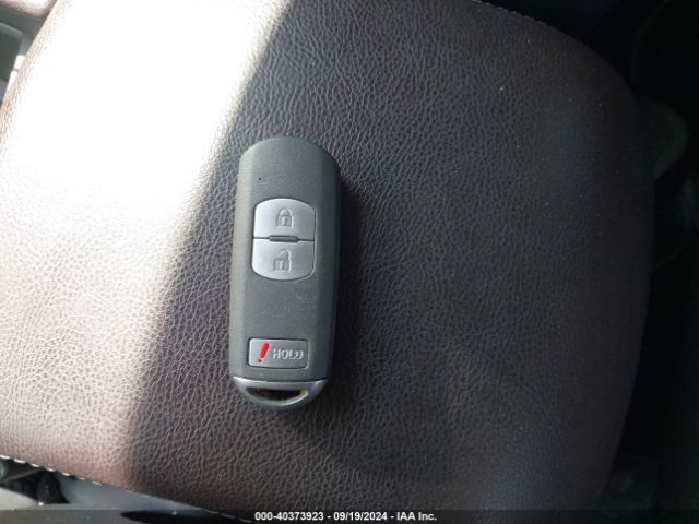3MZBN1L37JM236517 Mazda Mazda3 Touring