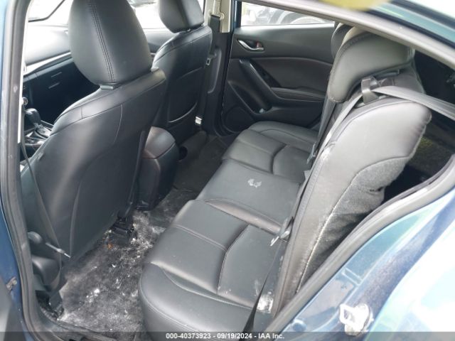 3MZBN1L37JM236517 Mazda Mazda3 Touring
