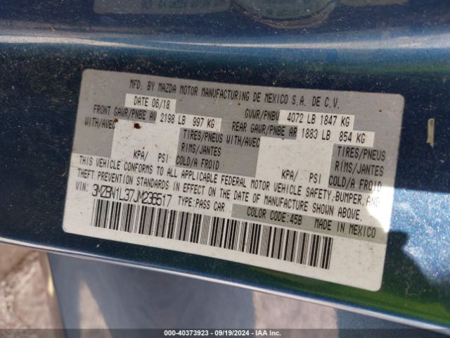 3MZBN1L37JM236517 Mazda Mazda3 Touring