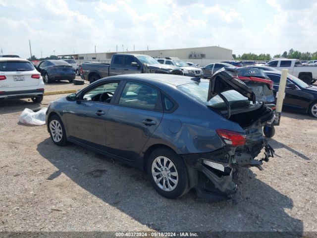 3KPF24ADXME314166 KIA FORTE FE