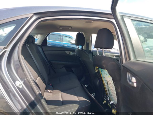 3KPF24ADXME314166 KIA FORTE FE