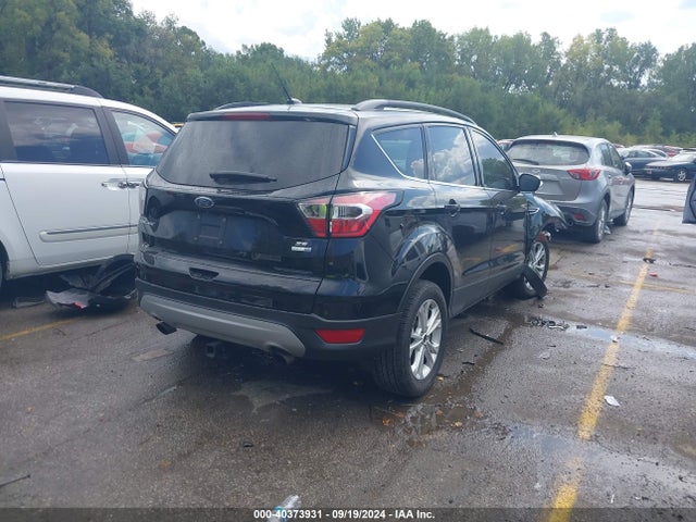 Ford ESCAPE SE 2017 1FMCU9GD0HUC38154 Image 4