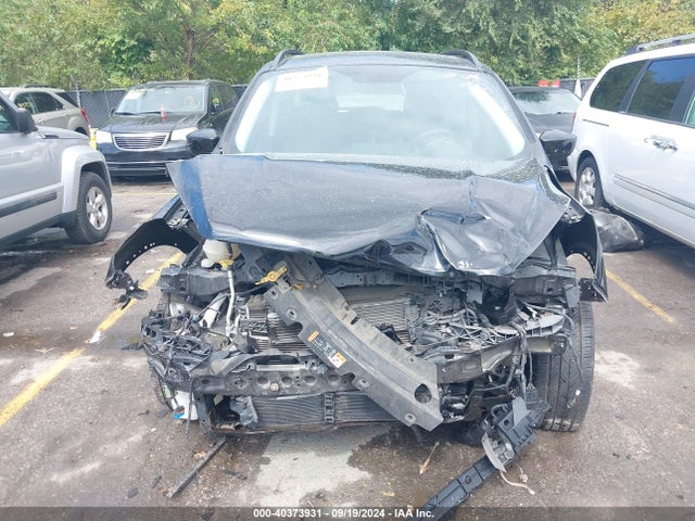 Ford ESCAPE SE 2017 1FMCU9GD0HUC38154 Image 6