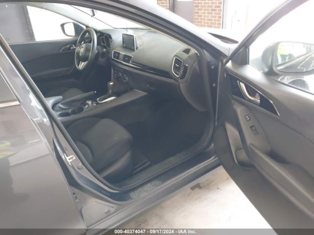 JM1BM1U75G1293389 Mazda Mazda3 I Sport