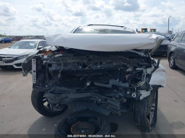 1GKS2HKJ3JR402975 GMC YUKON XL DENALI