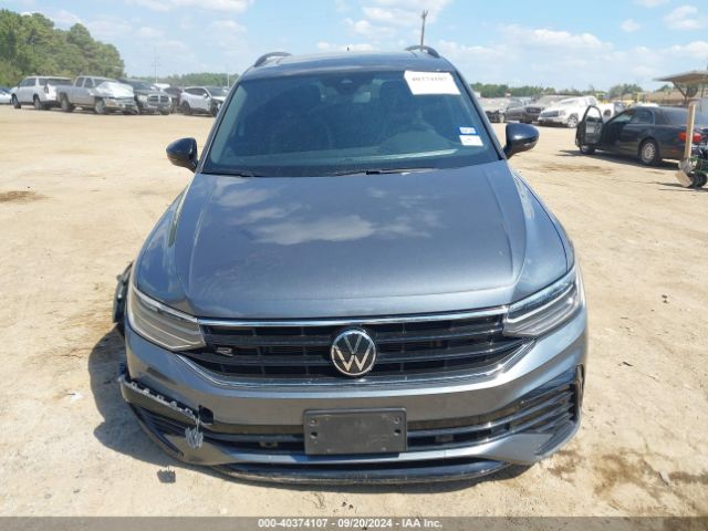 3VVCB7AX5NM132060 Volkswagen Tiguan 2.0t Se R-line Black