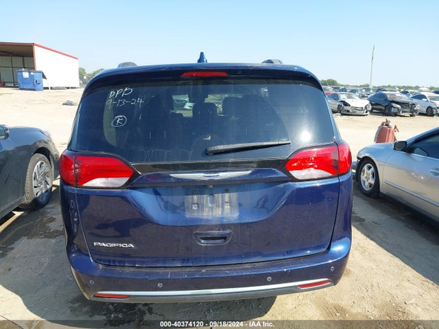 40374120 :رقم المزاد ، 2C4RC1BG7KR560105 vin ، 2019 Chrysler Pacifica Touring L مزاد بيع
