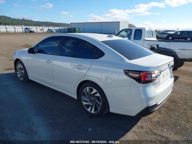 4S3BWAN69P3012635 Subaru Legacy Limited