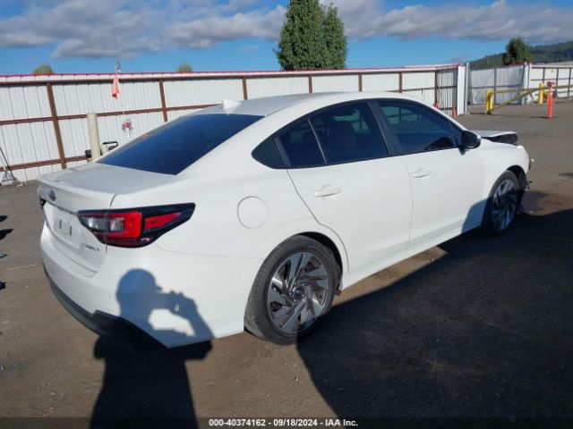 4S3BWAN69P3012635 Subaru Legacy Limited