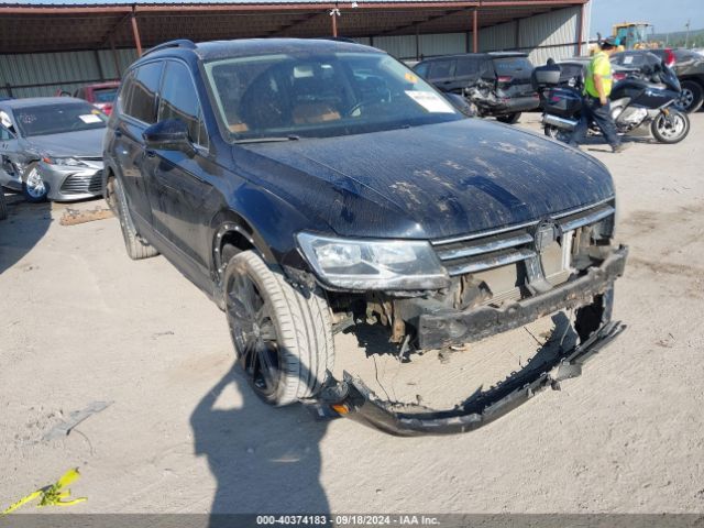 3VV3B7AX6KM094530 auction archive image