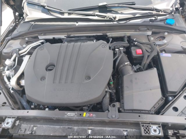 7JRL12FL6RG296428 Volvo S60 B5 Plus Dark Theme