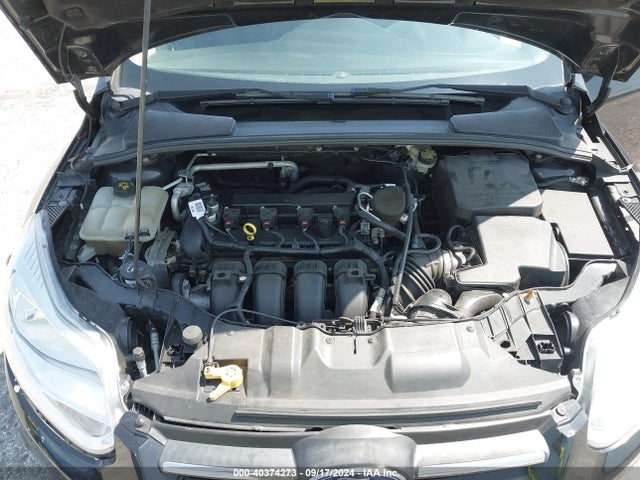Ford FOCUS SE 2014 1FADP3F2XEL410369 Image 10