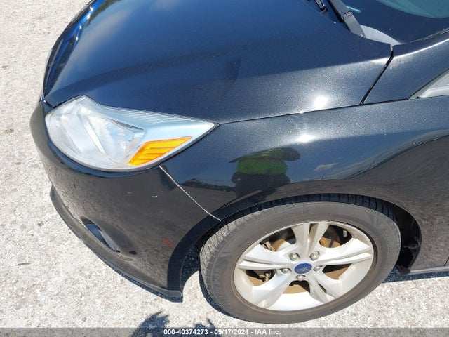 Ford FOCUS SE 2014 1FADP3F2XEL410369 Image 13