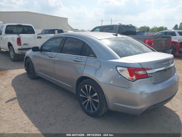 1C3CCBBG3EN152783 Chrysler 200 Touring