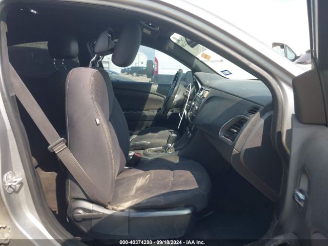1C3CCBBG3EN152783 Chrysler 200 Touring