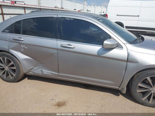 1C3CCBBG3EN152783 Chrysler 200 Touring