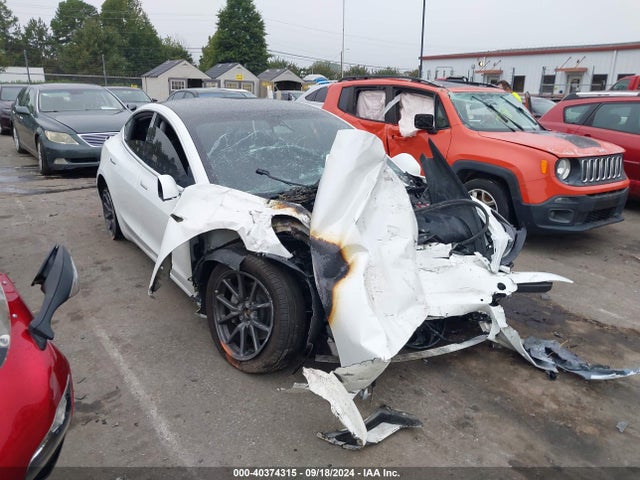 2020 TESLA MODEL 3 5YJ3E1EB8LF665068 Photo 0