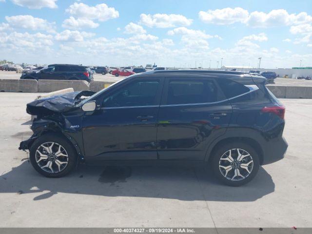 KNDERCAA3P7415786 KIA SELTOS EX