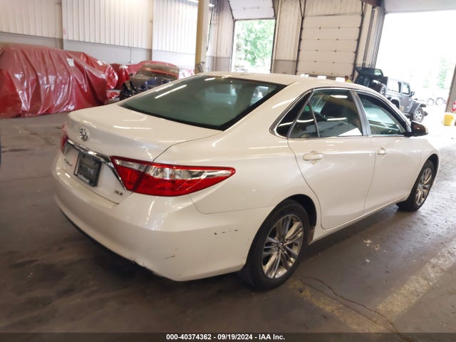 Toyota CAMRY XLE 2016 4T1BF1FK3GU544948 Image 4