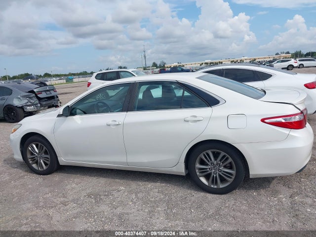 Toyota CAMRY SE 2015 4T1BF1FK5FU071066 Image 14