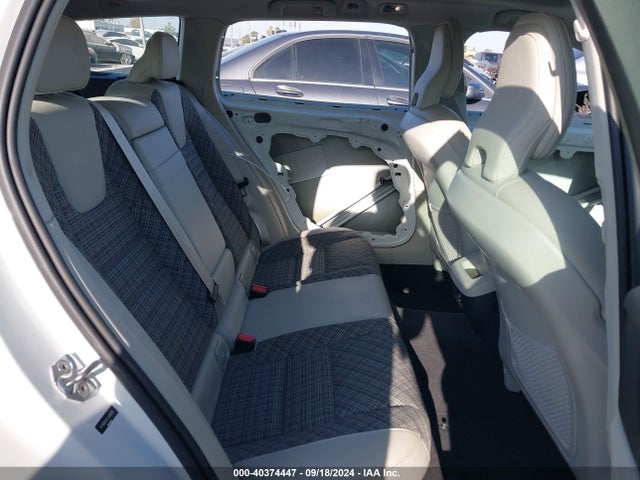 Volvo V60 T5 Momentum 2020 YV1102EK1L2360679 Image 8