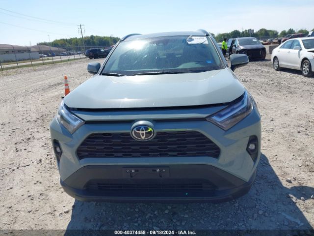 2T3A1RFVXNW305193 Toyota Rav4 Xle Premium