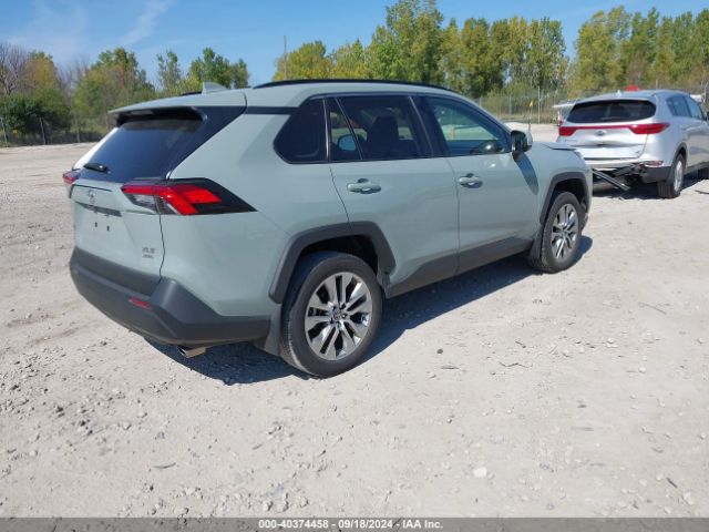 2T3A1RFVXNW305193 Toyota Rav4 Xle Premium