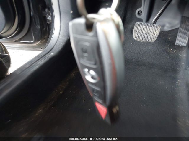 SJKCH5CR2JA059797 Infiniti Qx30 Premium