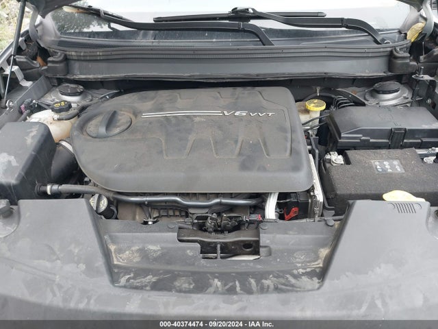 1C4PJMJS5HW625957 Jeep Cherokee Overland 4x4