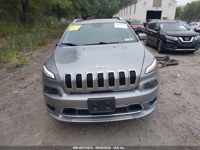1C4PJMJS5HW625957 Jeep Cherokee Overland 4x4