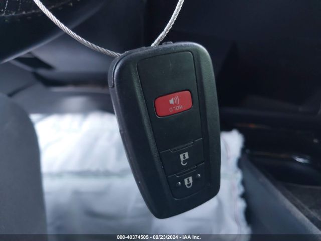 JTNKHMBX8M1118733 Toyota C-HR XLE