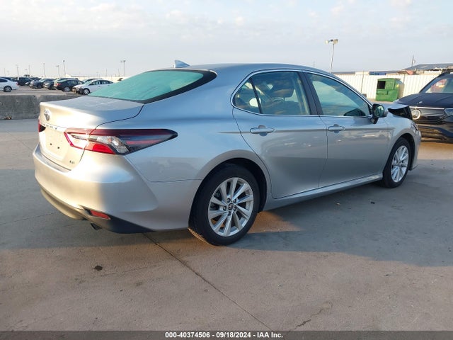 Toyota CAMRY LE 2024 4T1C11AK8RU220200 Image 4