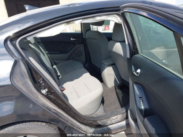 KNAFK4A60F5429212 KIA FORTE LX