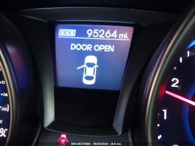 Hyundai Genesis 3.8 Base 2016 KMHHT6KJ7GU136921 Image 15