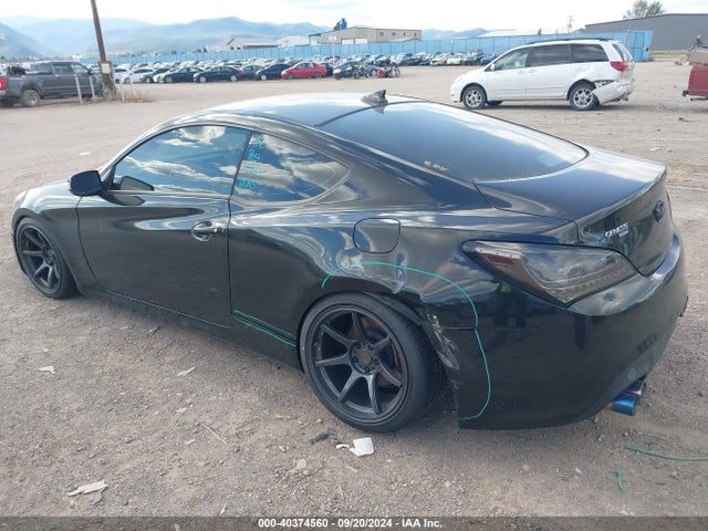 Hyundai Genesis 3.8 Base 2016 KMHHT6KJ7GU136921 Image 3