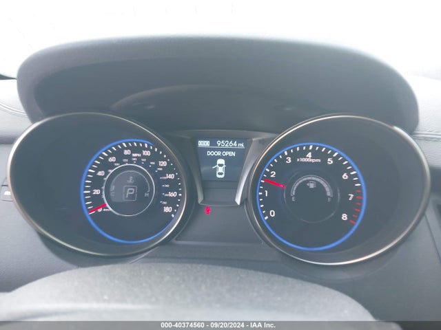 Hyundai Genesis 3.8 Base 2016 KMHHT6KJ7GU136921 Image 7