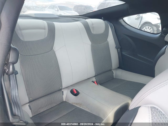 Hyundai Genesis 3.8 Base 2016 KMHHT6KJ7GU136921 Image 8
