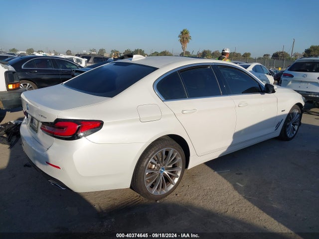BMW 530e 2022 WBA13AG08NCJ60363 Image 4