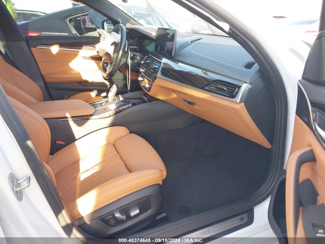 BMW 530e 2022 WBA13AG08NCJ60363 Image 5
