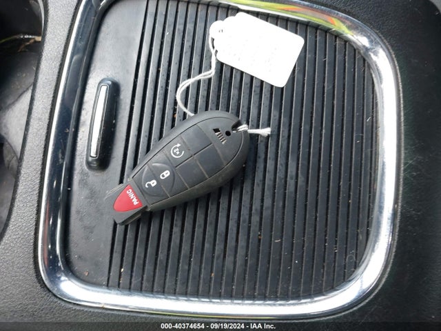 2C4RDGEGXJR239072 Dodge Grand Caravan Gt