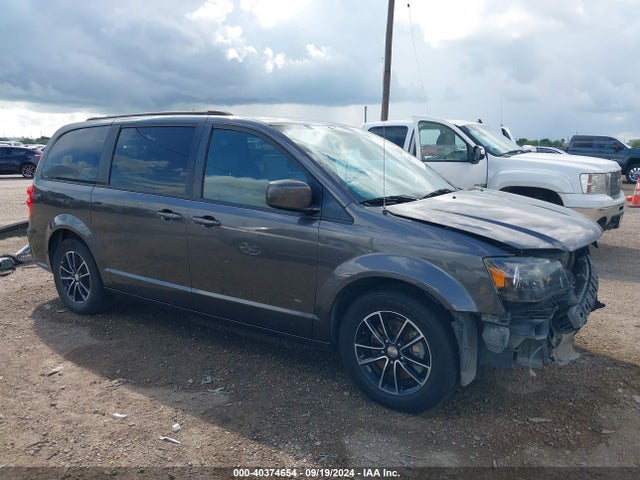 2C4RDGEGXJR239072 Dodge Grand Caravan Gt