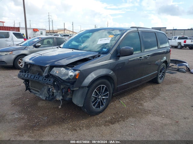 2C4RDGEGXJR239072 Dodge Grand Caravan Gt