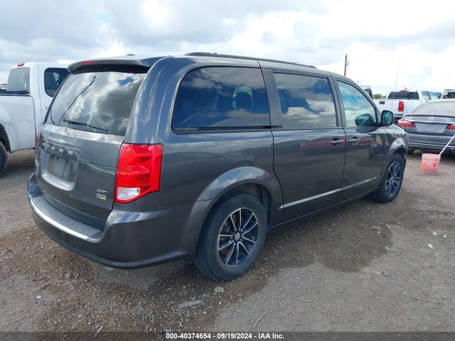 2C4RDGEGXJR239072 Dodge Grand Caravan Gt