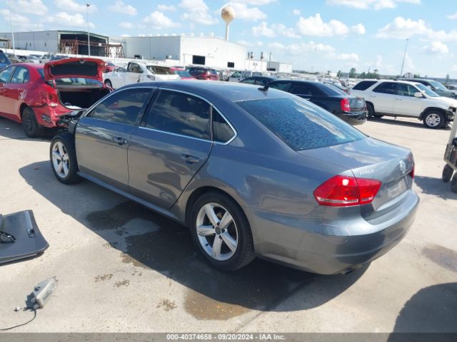 1VWAS7A35FC120204 Volkswagen Passat 1.8t Limited Edition