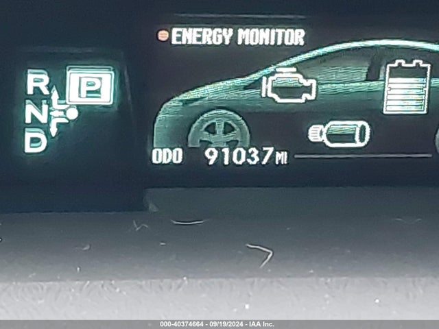 Toyota Prius Two 2015 JTDKN3DU7F0470351 Image 16