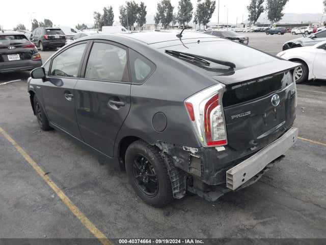 Toyota Prius Two 2015 JTDKN3DU7F0470351 Image 3