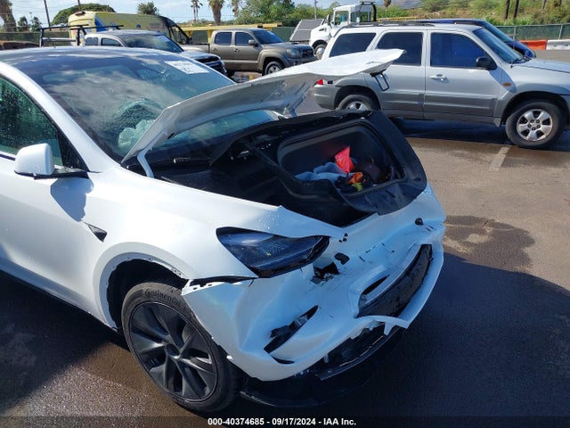 2024 TESLA MODEL Y 7SAYGDED2RF094899 Photo 5