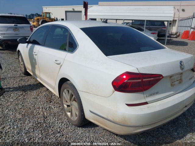 1VWBA7A31JC036803 Volkswagen Passat 2.0t Se
